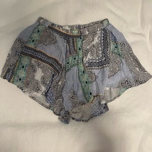 altard state flowy shorts